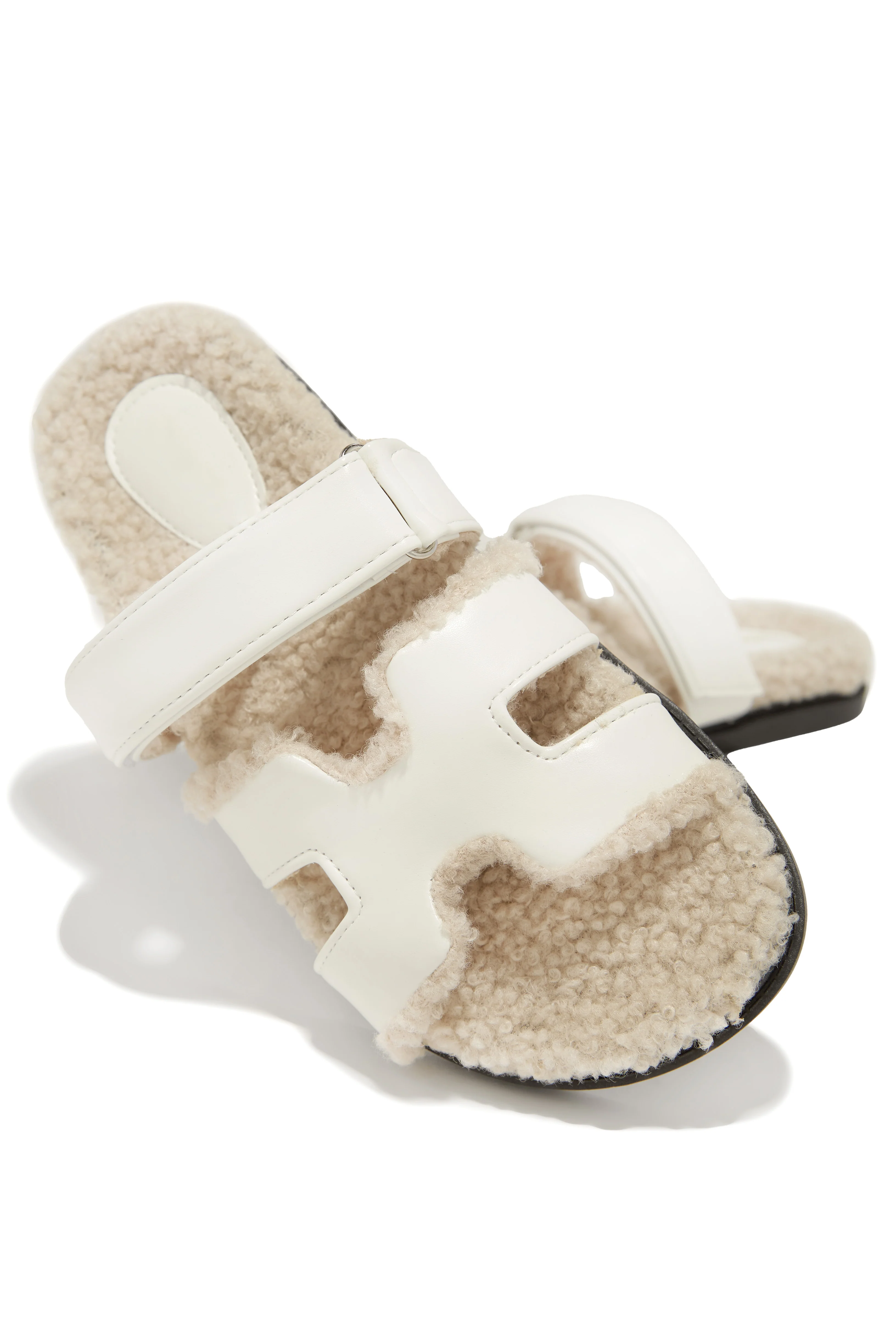 Bailey Faux Sherpa Slip On Sandals - White - Image 3