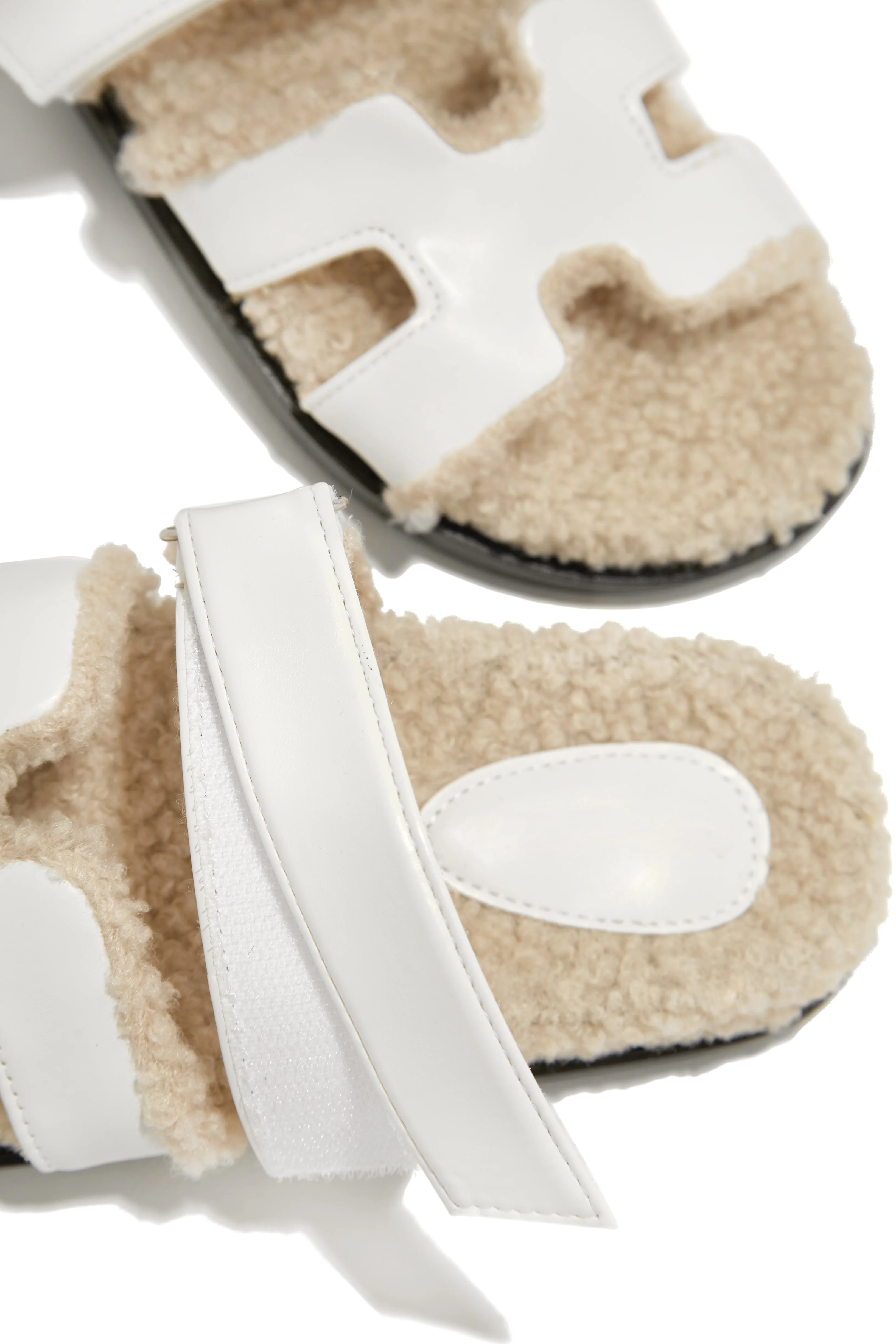 Bailey Faux Sherpa Slip On Sandals - White - Image 4