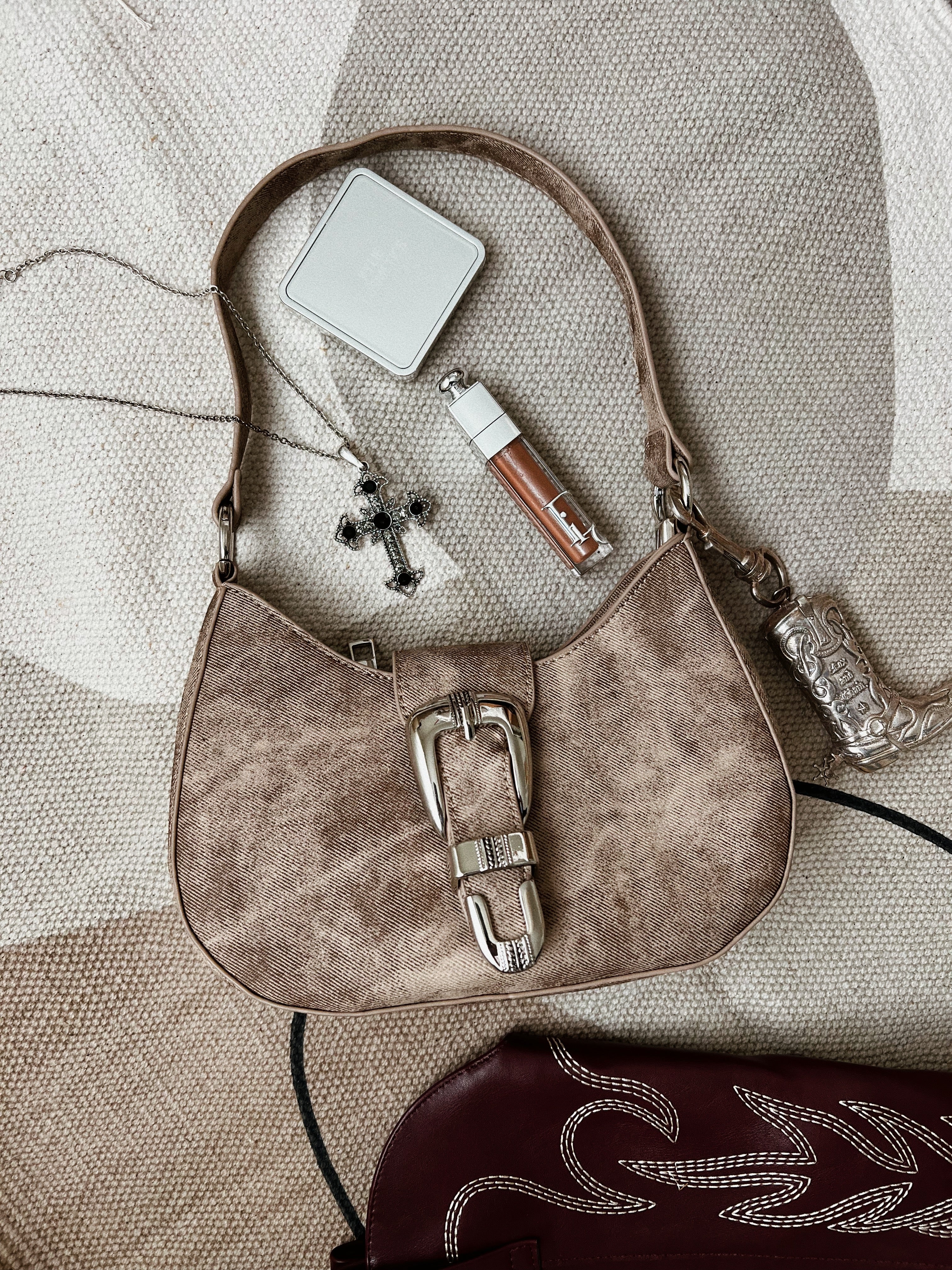 Brynn Buckle Strap Shoulder Bag - Nude - Image 9